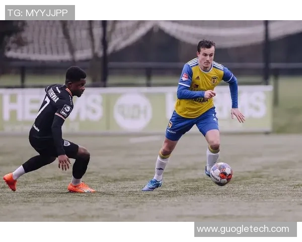 2017年奥斯足球队对阵坎布尔球队的精彩赛事回顾与分析